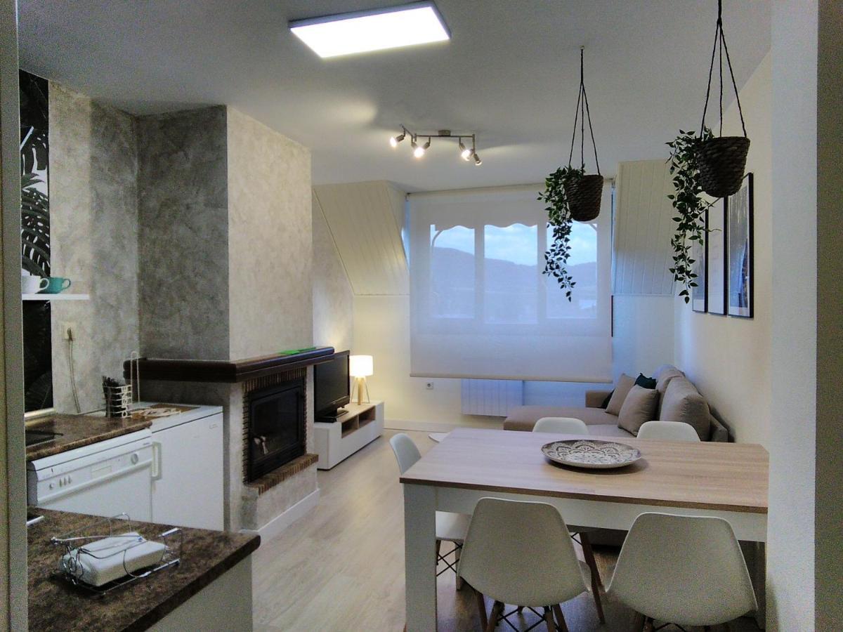 Apartamento Alba ハカ エクステリア 写真